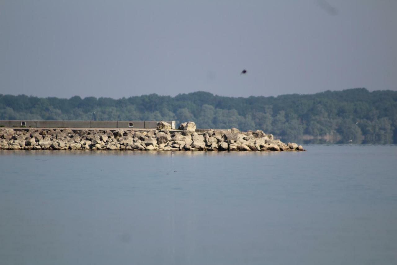 Le Port Mesnil Βίλα Εξωτερικό φωτογραφία